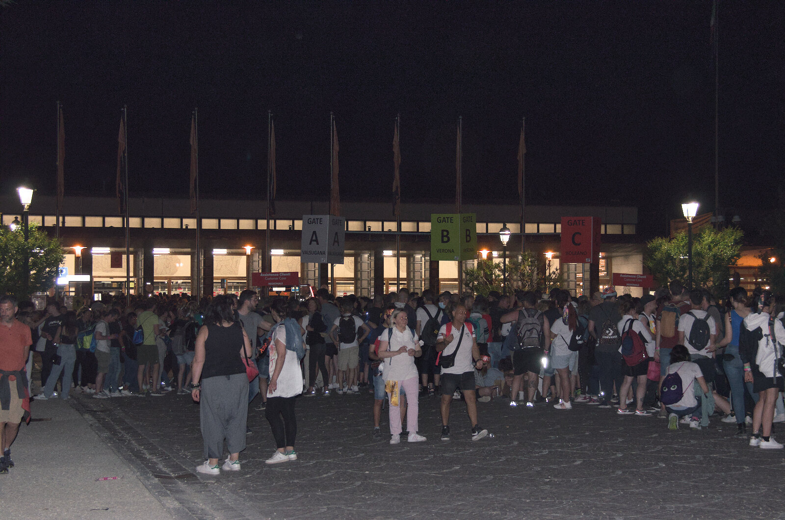 f/5.3 - 1/60s - ISO:1000 50mm 21.05.2022 03:12